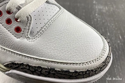 Flexible Jordan 3 Cement White 393 Retro Reimagined DN3707-100 0727